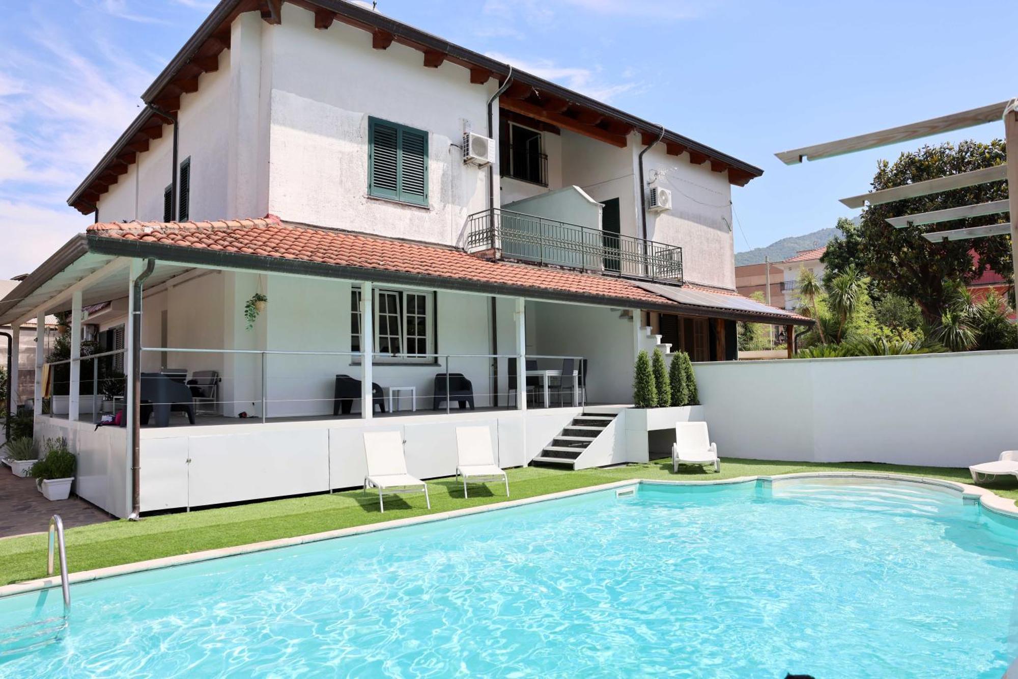 Villa Morena 卡瓦德蒂雷尼 外观 照片